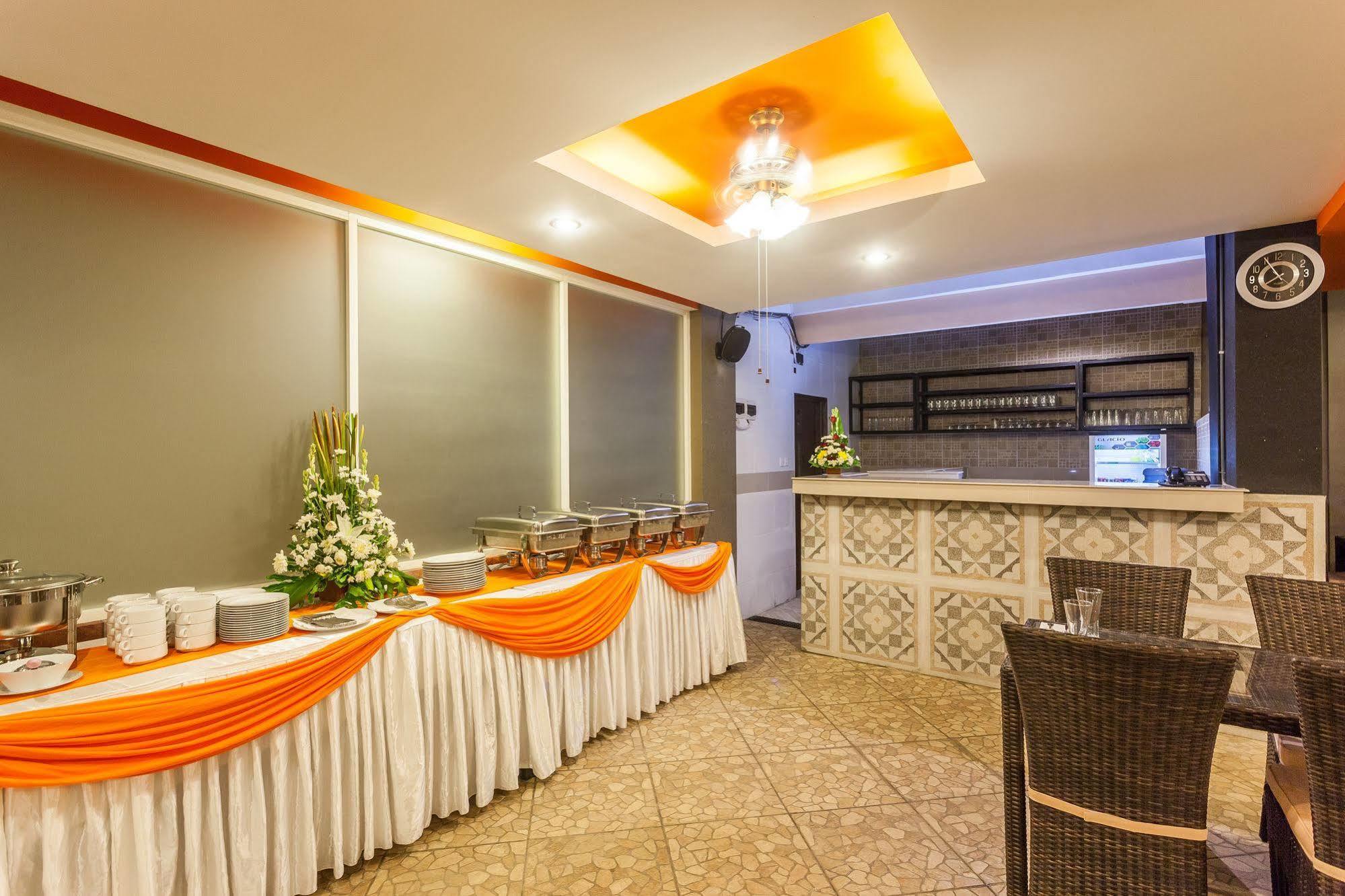 דנפסאר Mahatma Residence מראה חיצוני תמונה