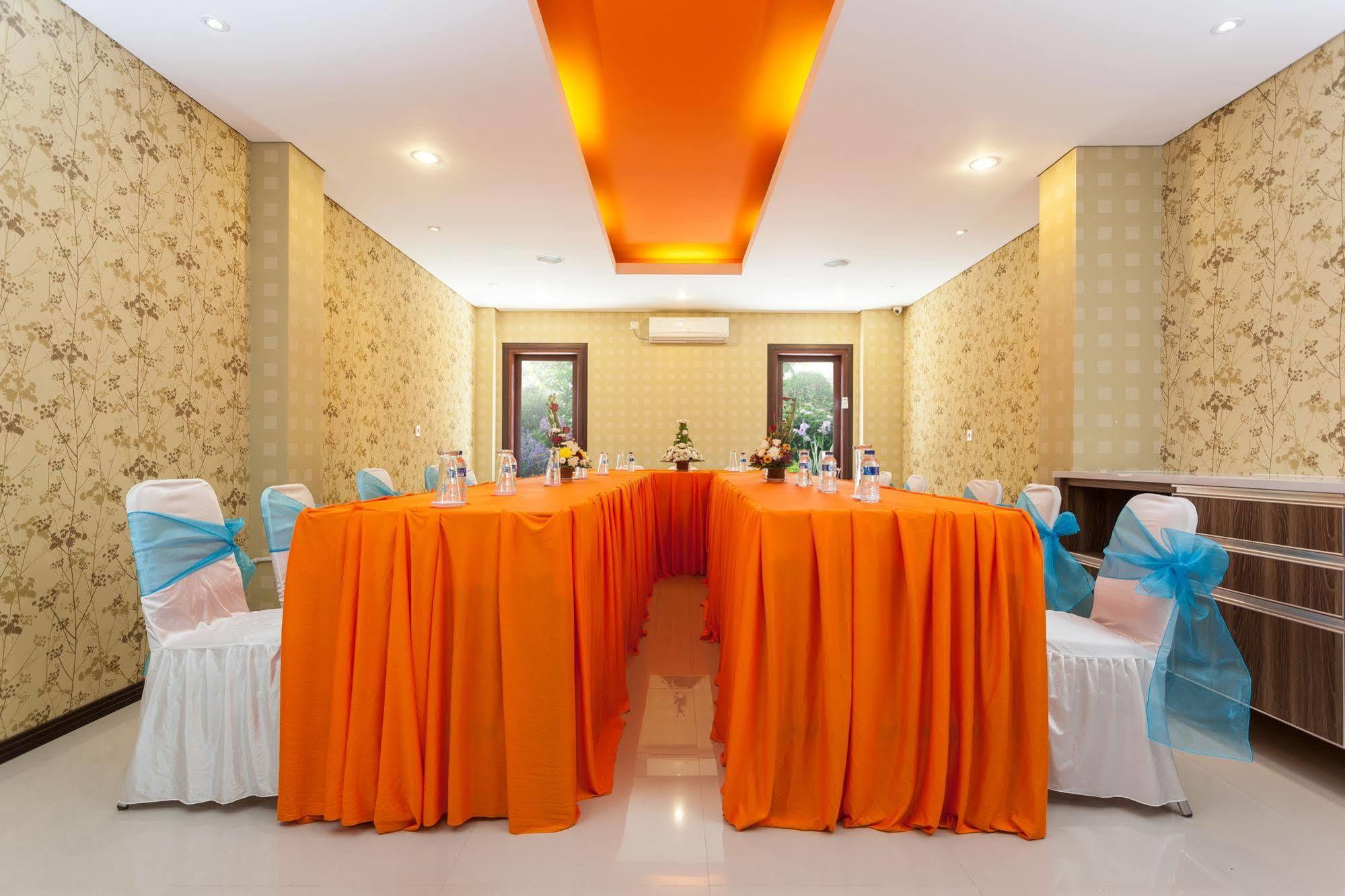 דנפסאר Mahatma Residence מראה חיצוני תמונה